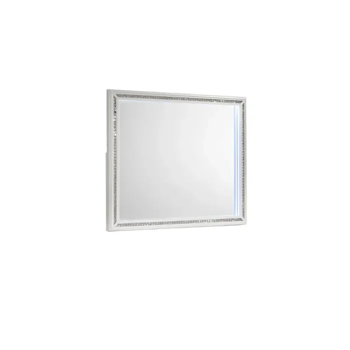 0318a-05l Lifestyle 0318a – White Mirror W/ Led Lights Beveled – White