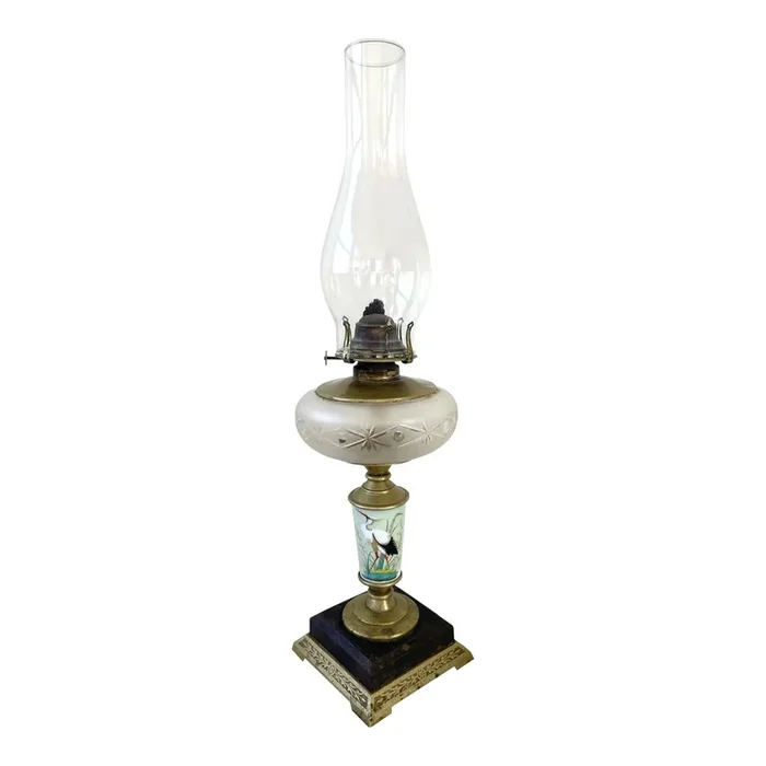 1890s Hand Painting Glass Oil Lamp