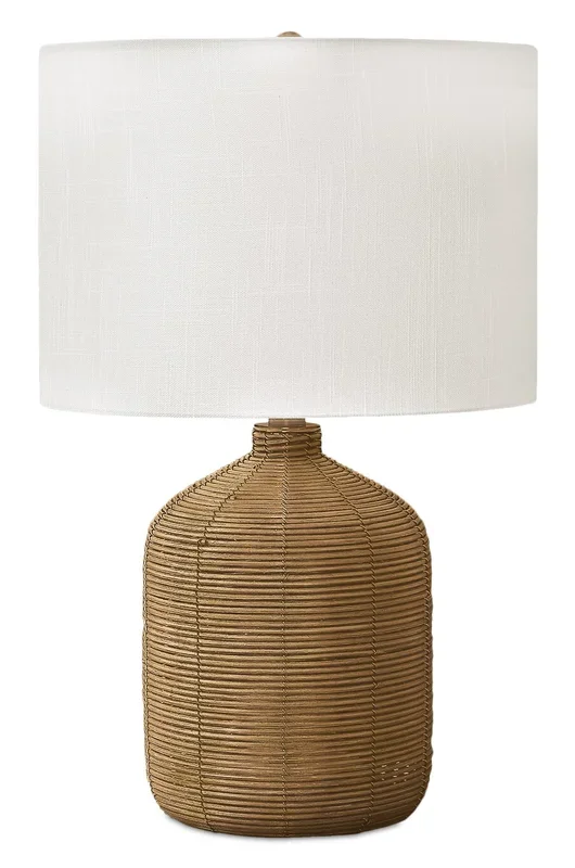 23″ Brown Rattan Table Lamp|Lampe de table de 23 po en rotin brun