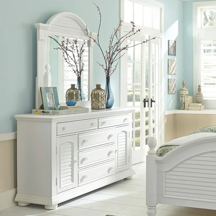 3-Piece Cottage King Panel Bedroom Set