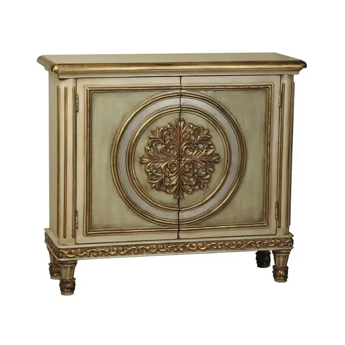 675012 Pulaski Furniture Accents And Curios Hall Chest