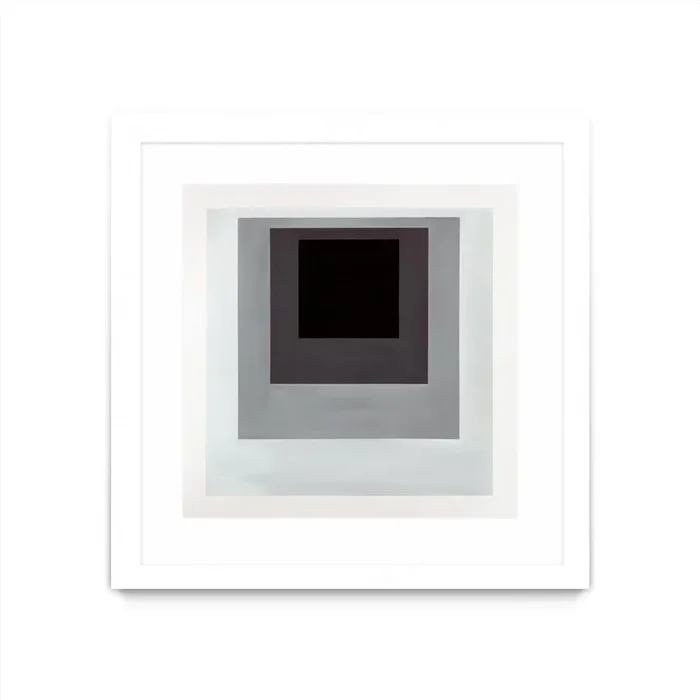 “Inside Box Thinker” Matted and Framed White 36×36 Wall Art|Œuvre d’art murale encadrée blanche et mate « Inside Box Thinker » 36 x 36