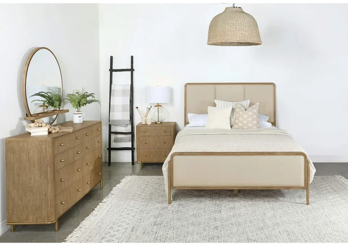 Arini 4-piece California King Bedroom Set Cream and Sand Wash