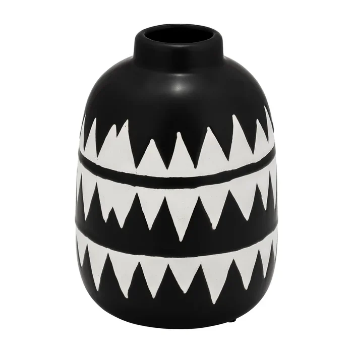 Ceramic 9″ Tribal Flower Vase – Black and White|Vase à fleurs de 9 po en céramique à motif tribal – noir et blanc