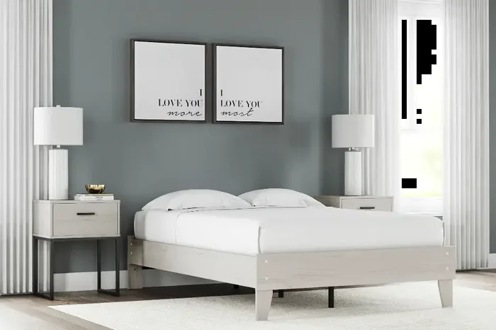 Enola Light Natural Queen Platform Bed