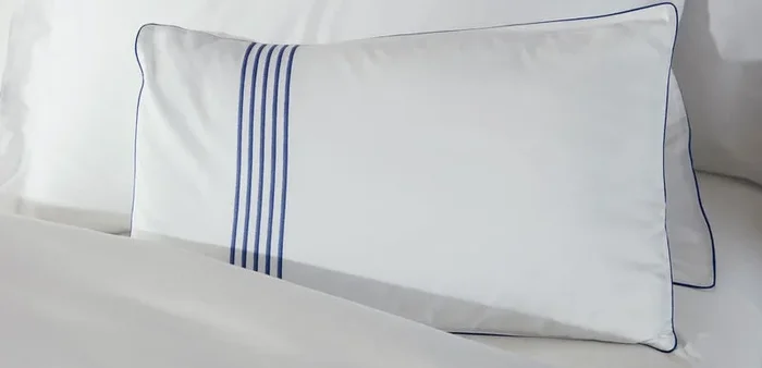 Ensuite Hotel-Style Decorative Pillow