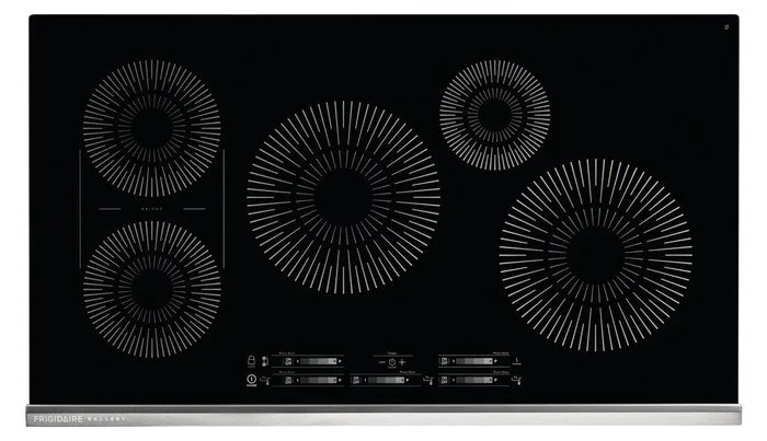 Frigidaire Gallery 36″ 5-Element Induction Cooktop – Black – GCCI3667AB | Surface de cuisson à induction Frigidaire Gallery de 36 po à 5 éléments – noire – GCCI3667AB
