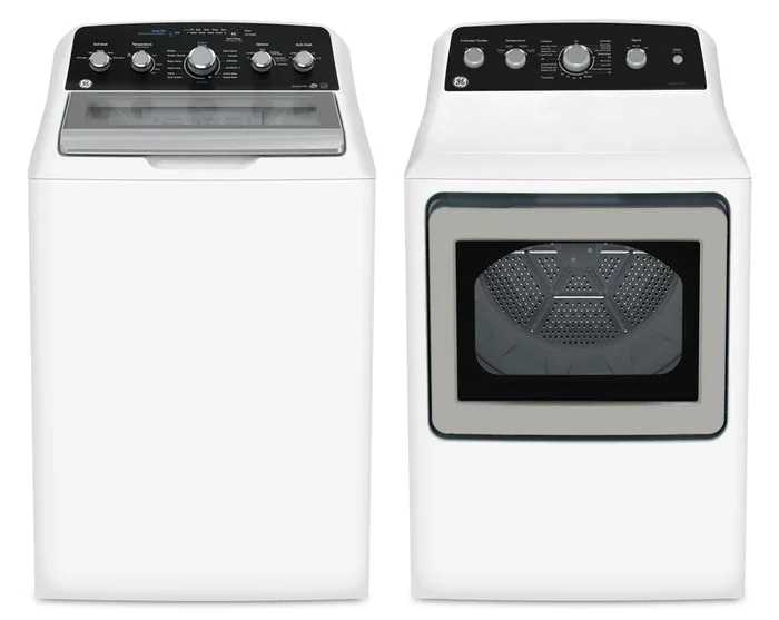 GE 4.9 Cu. Ft. Top Load Washer and 7.2 Cu. Ft. Gas Dryer with SaniFresh | Laveuse à chargement par le haut 4,9 pi3 et sécheuse à gaz 7,2 pi3 de GE avec cycle SaniFresh