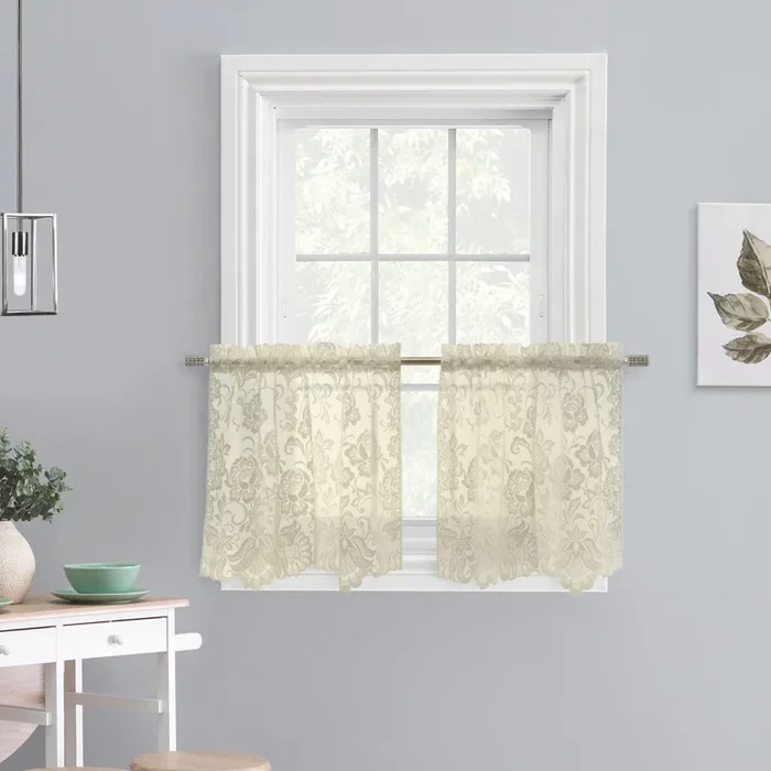 Habitat Limoges Ivory Sheer Rod Pocket Curtain Tiers – 55 x 24|Brise-bise transparent passe-tringle Limoges ivoire d’Habitat – 55 x 24