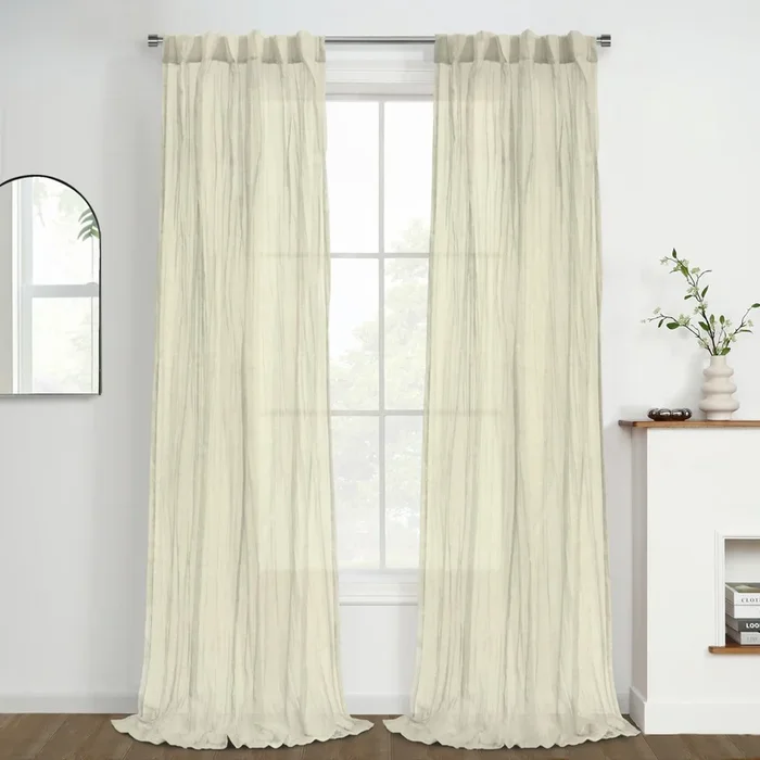 Habitat Paloma Grey Sheer Dual Header Curtain Panel – 52 x 63|Panneau de rideau transparent Paloma gris à double têtes d’Habitat – 52 x 63