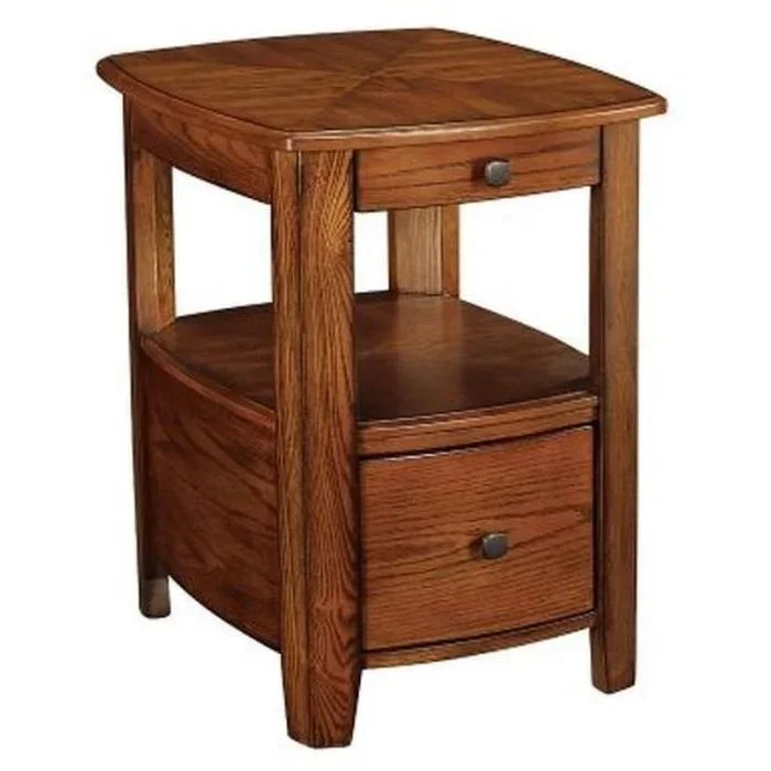 Hammary Primo Medium Brown Chairside Table