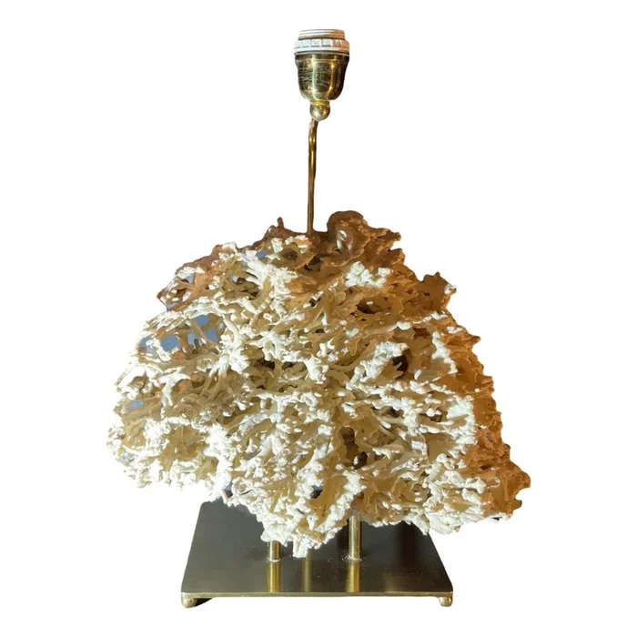 Hollywood Regency Coral Table Lamp in Gilded Bronze Base from Willy Daro, 1970s