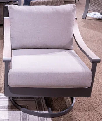 Ocean Beach – Swivel Lounge With Cushion – Gray