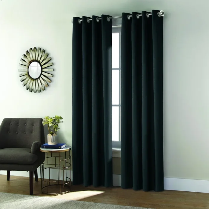 Shadow Black Grommet Curtain Panel – 52″ X 84″|Panneau de rideau à œillets Shadow noir – 52 po x 84 po
