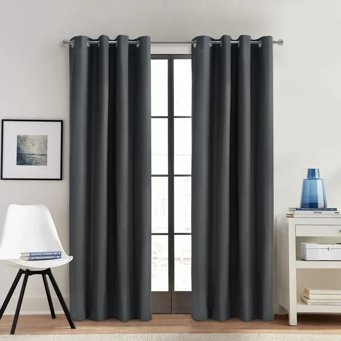 Thermaplus Alpine Charcoal Blackout Grommet Curtain Panel – 52 x 84|Panneau de rideau coupe-lumière à œillets Alpin anthracite de Thermaplus – 52 x 84