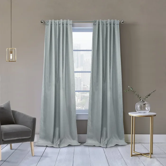 Thermaplus Denver Silver Blackout Dual Header Curtain Panel – 52 x 108|Panneau de rideau coupe-lumière Denver argenté à double têtes de Thermaplus – 52 x 108